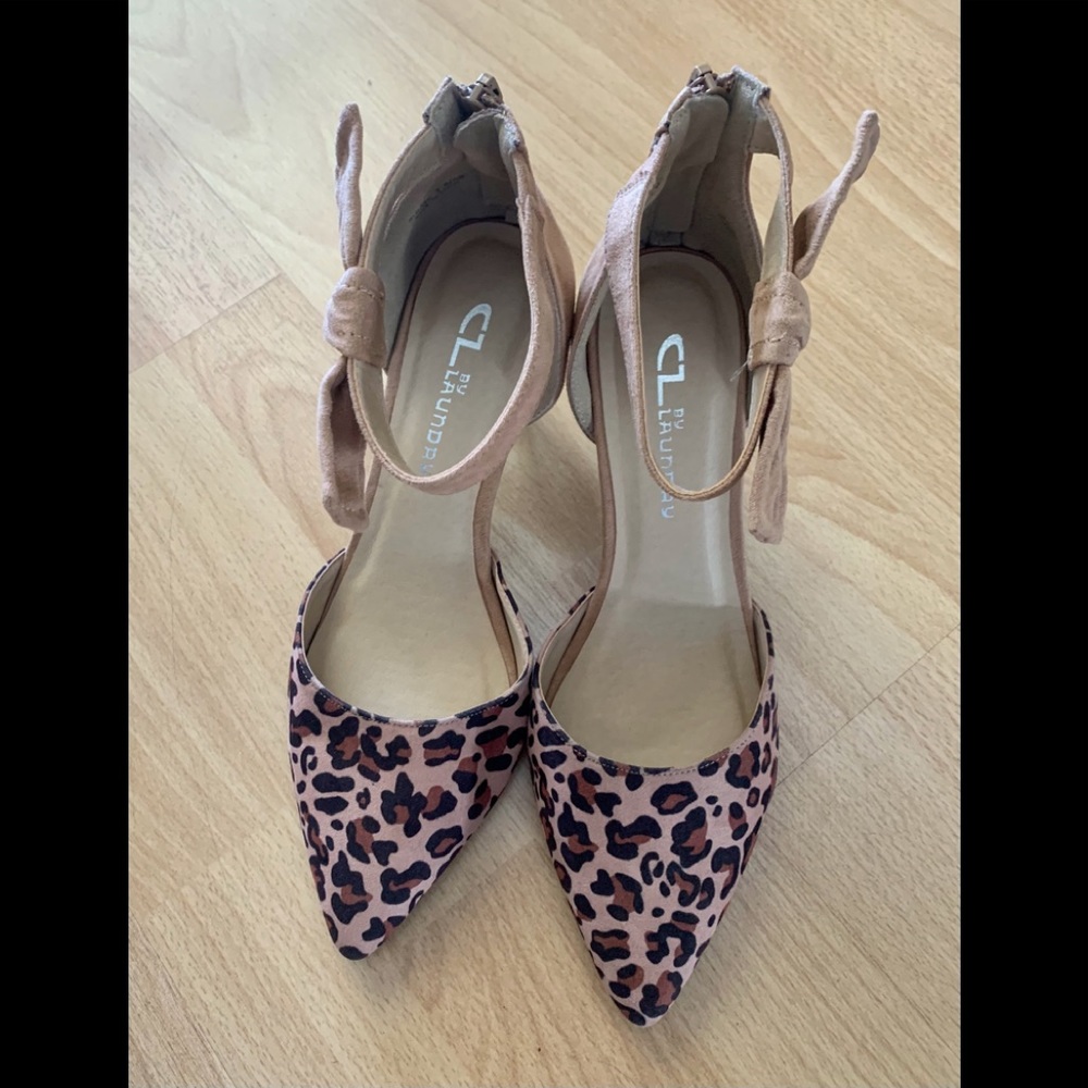 Chinese Laundry animal print shoes USED USED USED